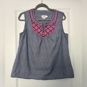 EUC Vineyard Vines Blue and Pink Top (L)
